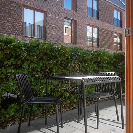 Apartman Modern By The Mermaid Statue *