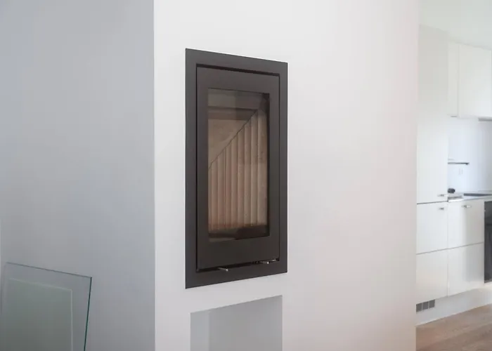 Modern By The Mermaid Statue Appartement