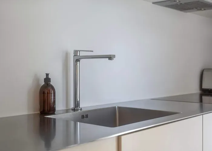 Modern By The Mermaid Statue Appartement *